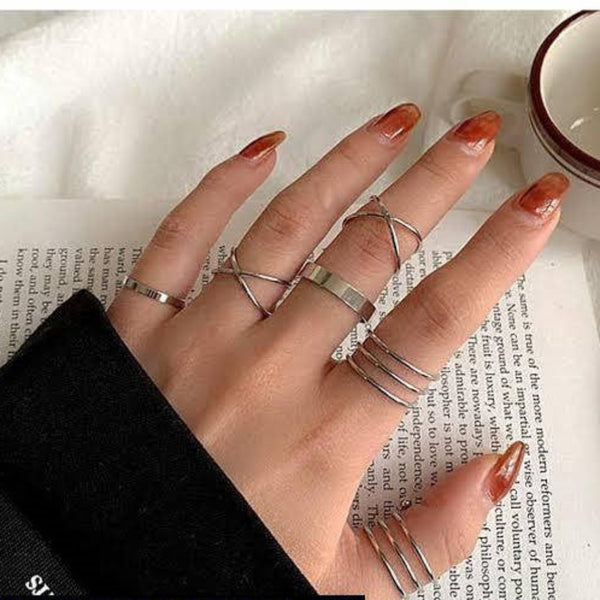 Minimalist 6‑Piece Silver‑Plated Ring Set