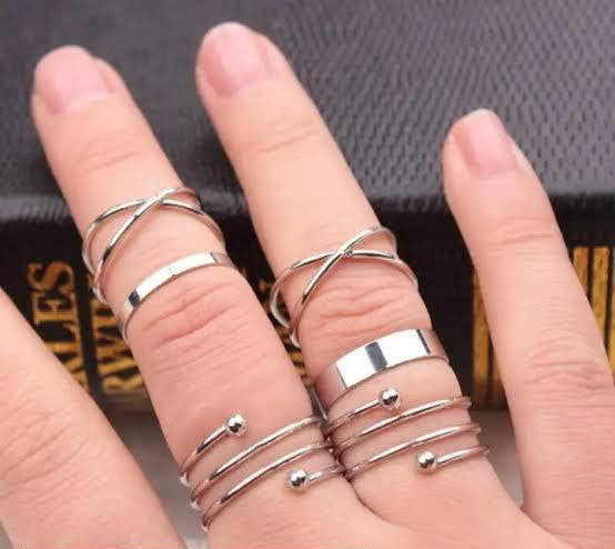 Minimalist 6‑Piece Silver‑Plated Ring Set